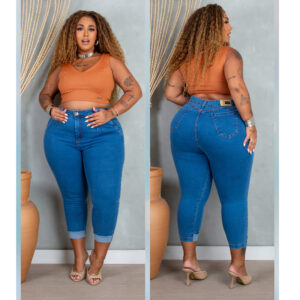 Calça Capri Com Pinça Mega Power